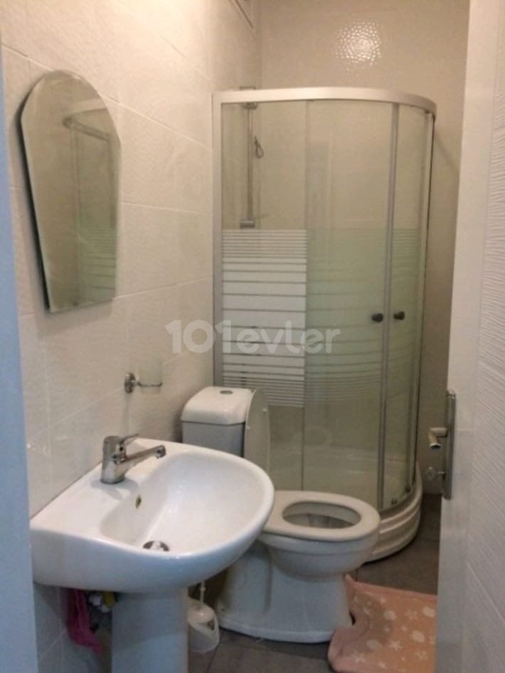 2 bedroom flat for sale in Kyrenia Center