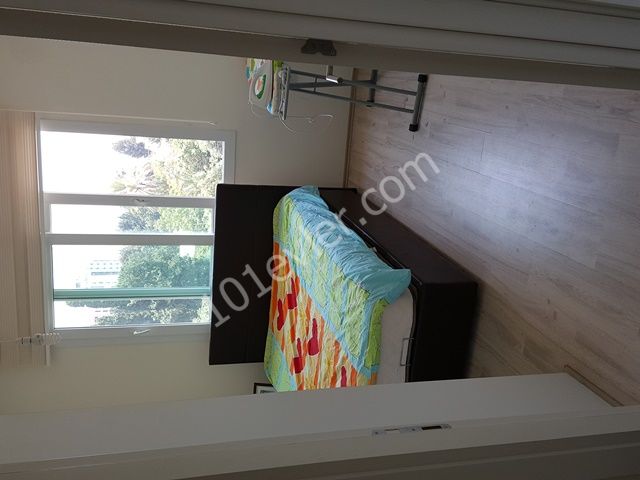 Flat To Rent in Girne Merkez, Kyrenia