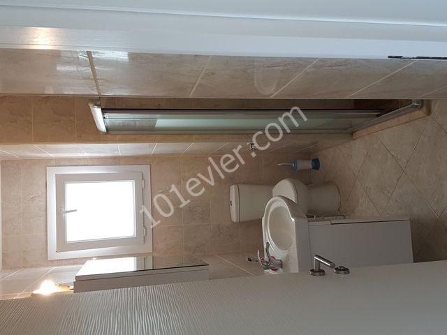 Flat To Rent in Girne Merkez, Kyrenia