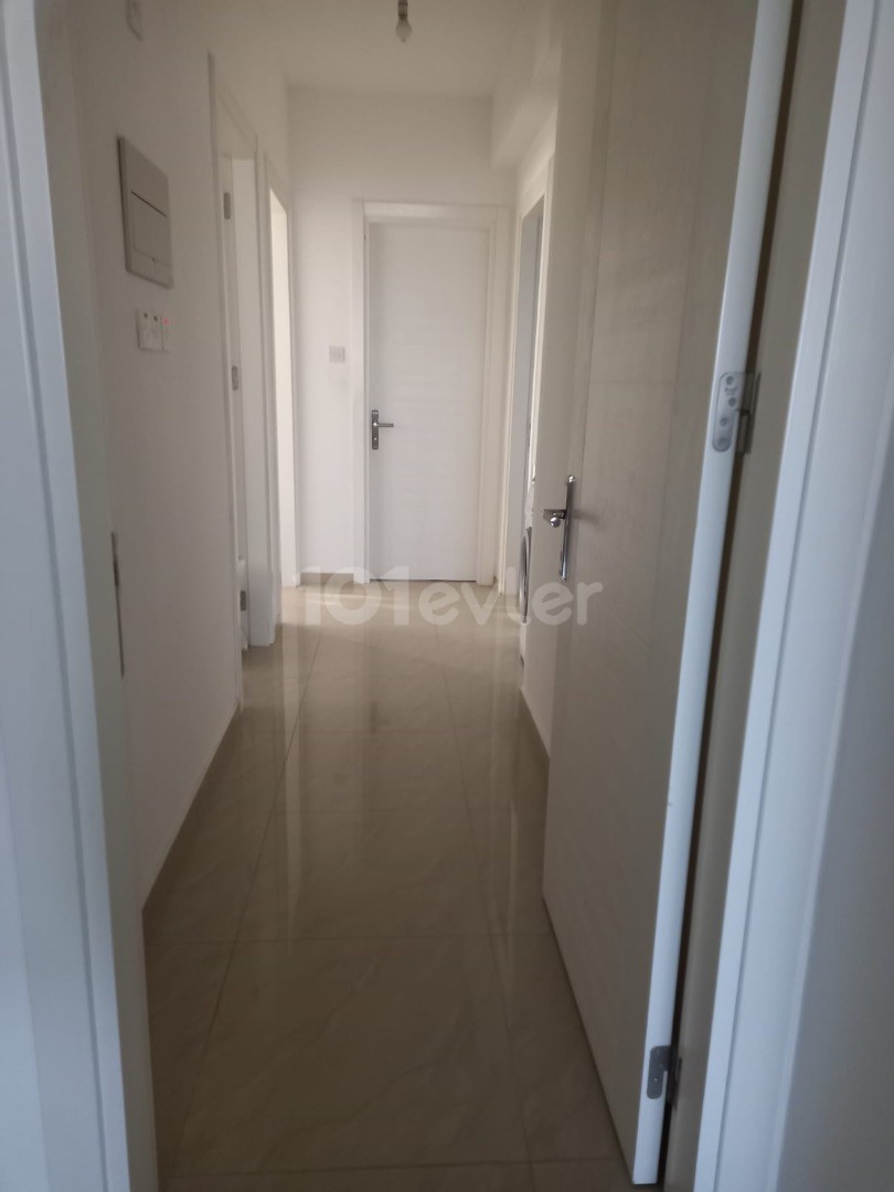 3+1 APARTMENT FOR SALE FROM THE OWNER IN LEFKOŞA