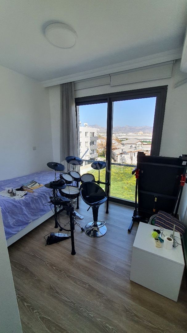 3 katlı Nezih, Asansörlü, Jeneratörlü apartmanda 3.kat 2+1 daire