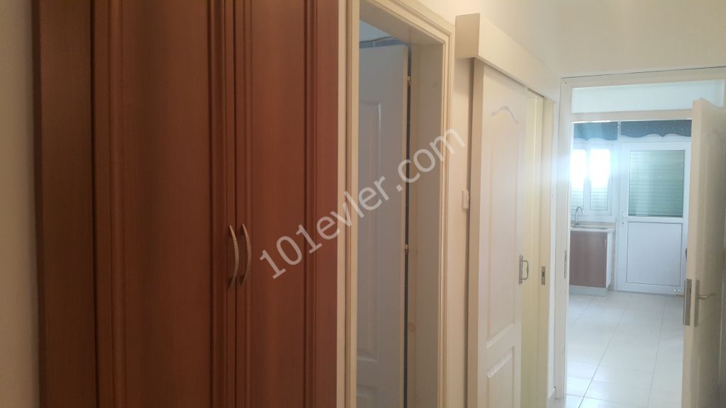 GÖNYELİ GIRIŞİ ZEMİN KAT DAİRE