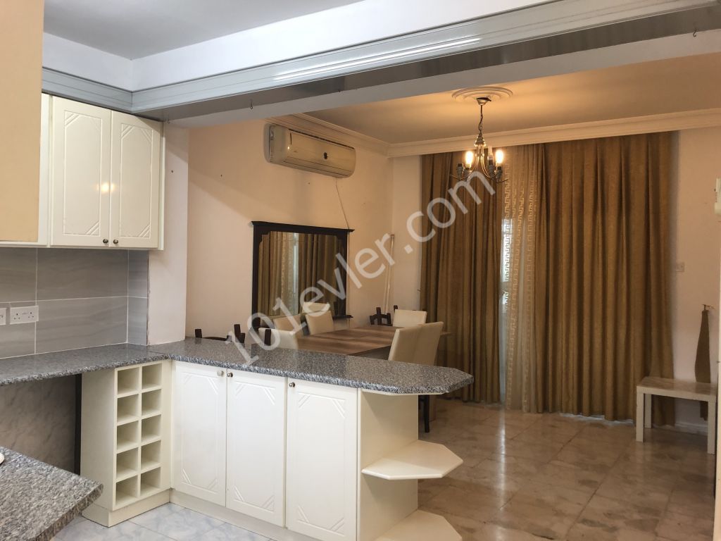 Ortaköy merkez de 4+1 full eşyalı daire 