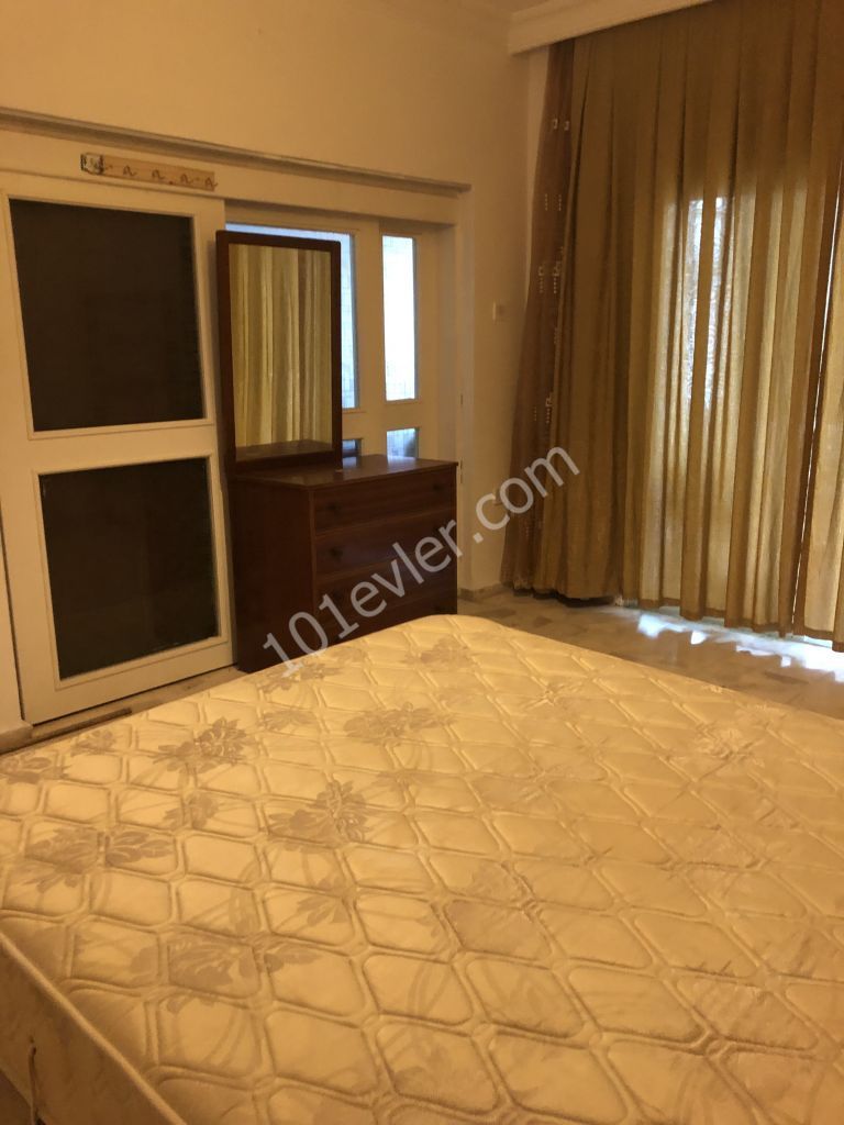 Ortaköy merkez de 4+1 full eşyalı daire 