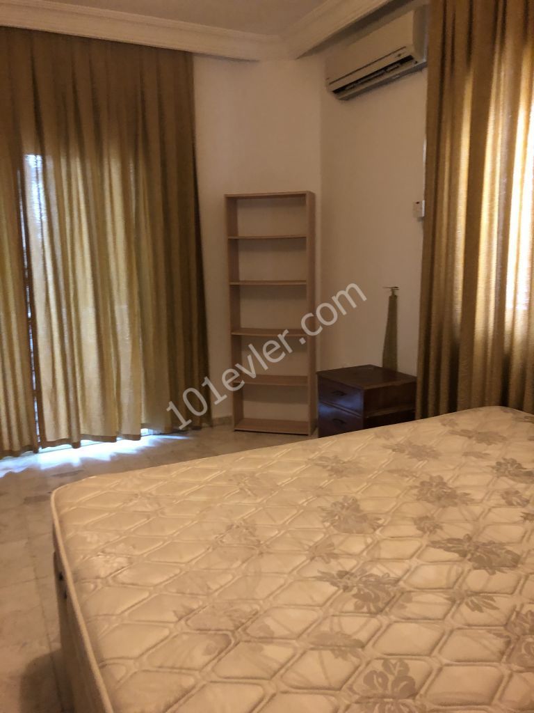 Ortaköy merkez de 4+1 full eşyalı daire 