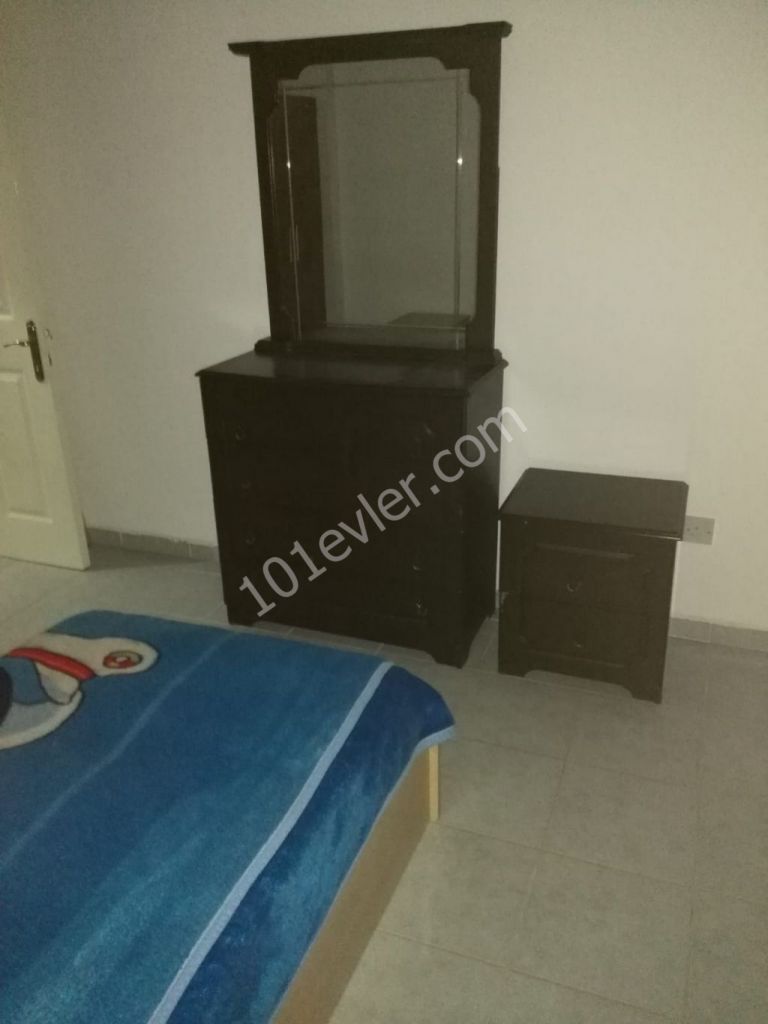 Küçük kaymaklı 3+1 zemin kat full eşyalı kiralık daire 