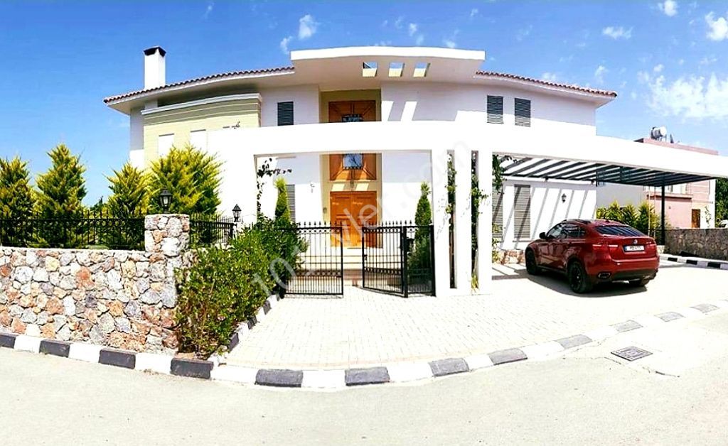 FULL EŞYALI EXTRALI LÜX VILLA