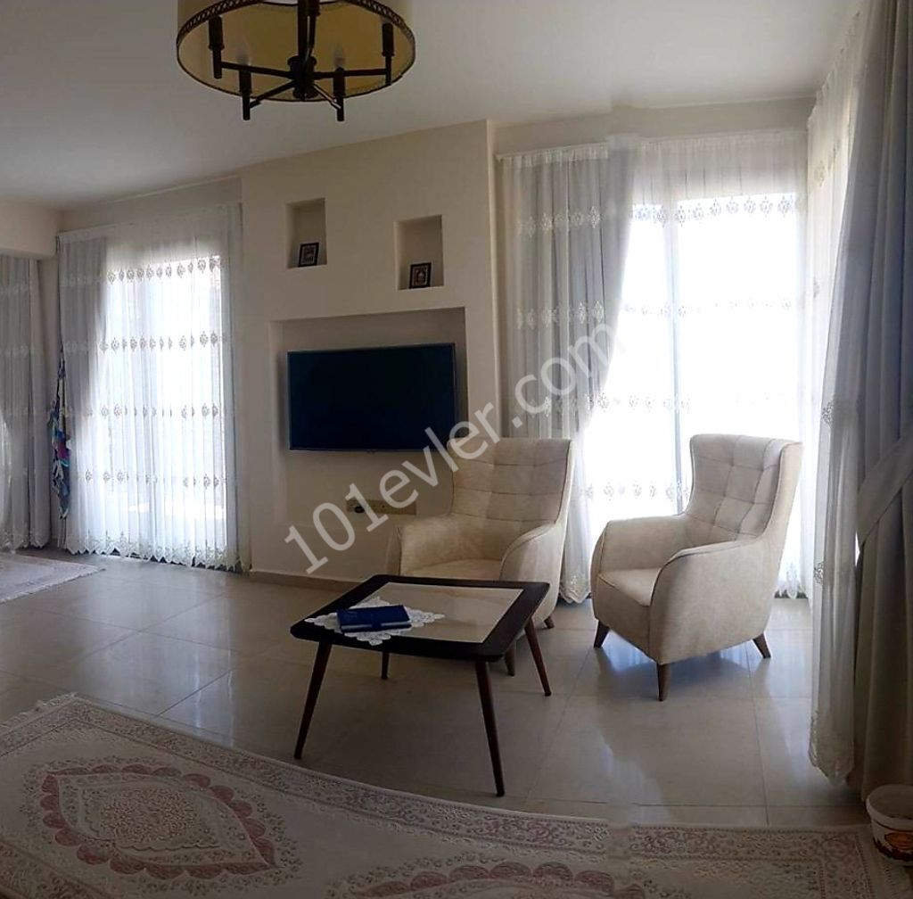 FULL EŞYALI EXTRALI LÜX VILLA