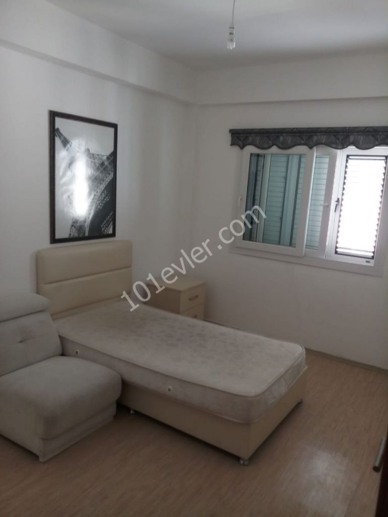 Göçmenköy de 3+1 full eşyalı kiralık daire 