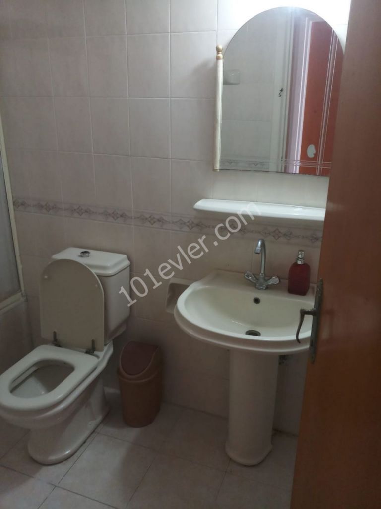 Flat To Rent in Ortaköy, Nicosia