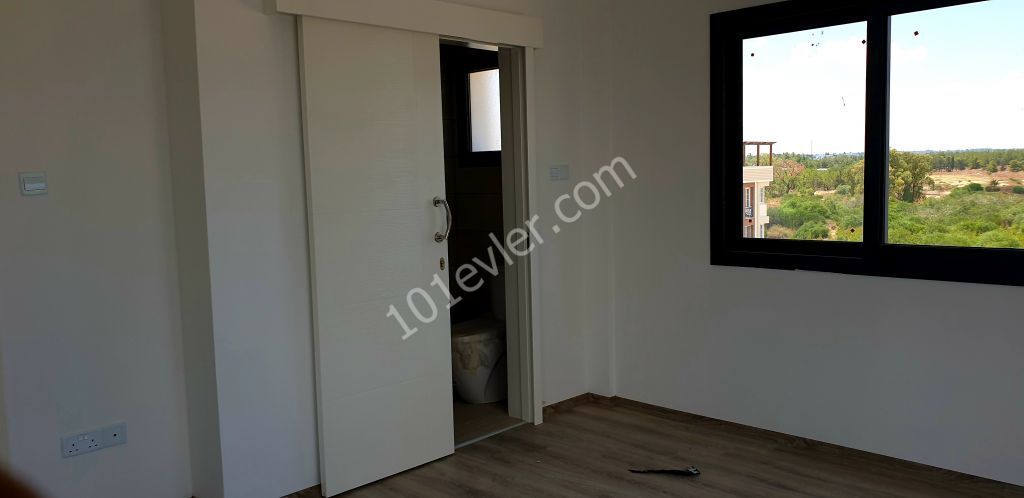 Penthouse For Sale in Köşklüçiftlik, Nicosia