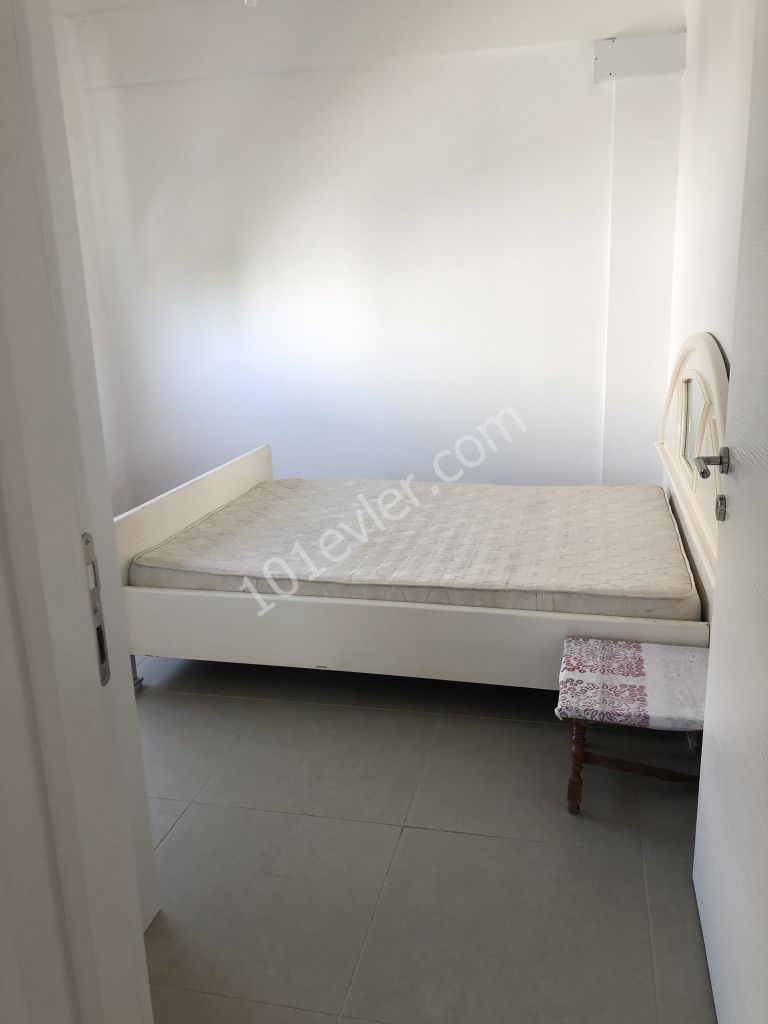 Gönyeli de 2+1 eşyalı  daire 