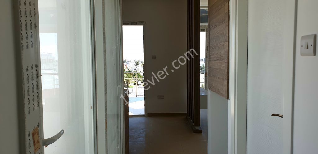 Penthouse For Sale in Küçük Kaymaklı, Nicosia