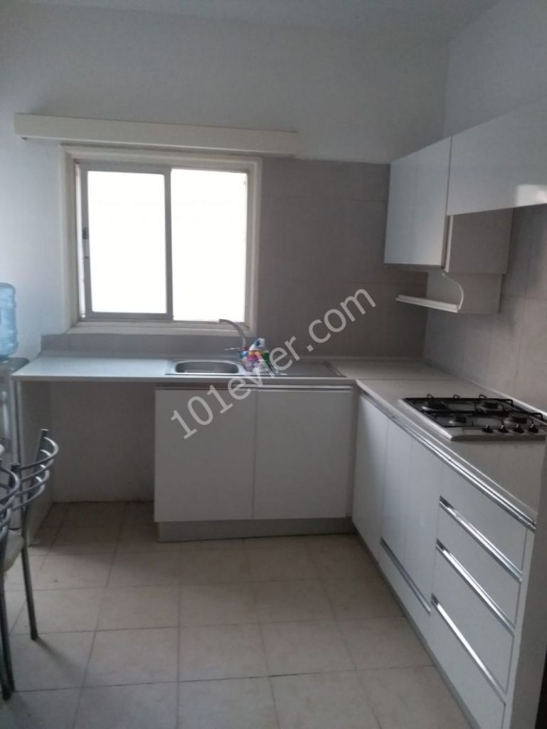 Flat To Rent in Küçük Kaymaklı, Nicosia