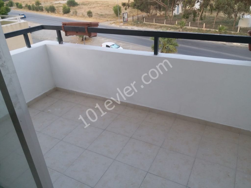 Flat To Rent in Küçük Kaymaklı, Nicosia