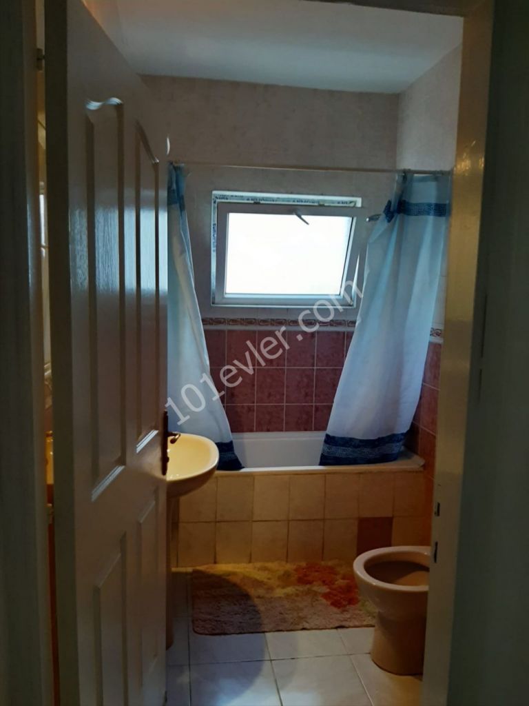 Flat To Rent in Ortaköy, Nicosia