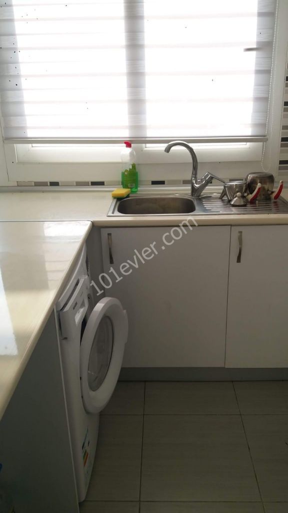 Gönyeli de dürümcü babanın arkası 2+1 eşyalı kiralık daire 