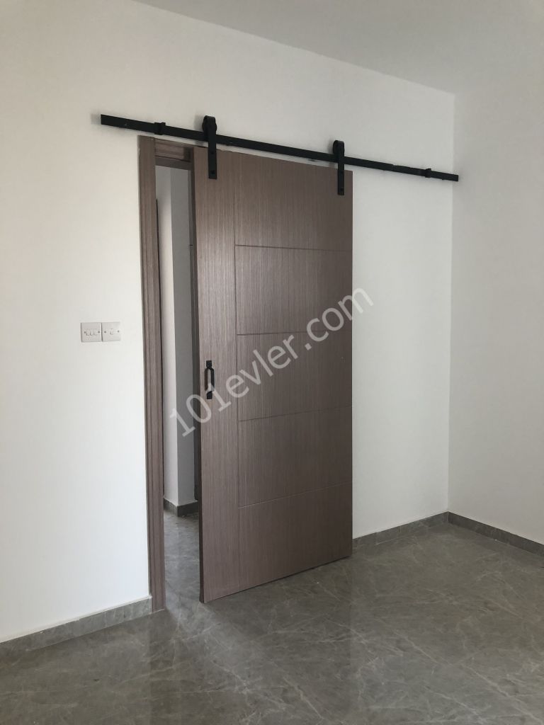 Gönyeli fulleşyalı sıfır 2+1daire kiralık 