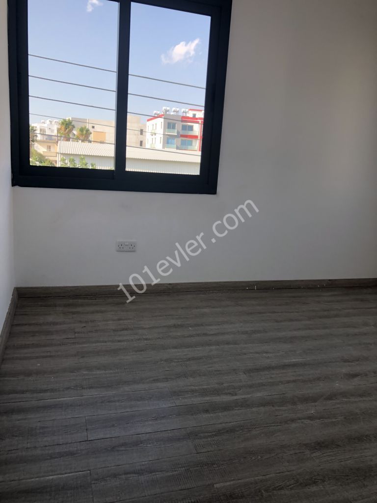 Gönyeli fulleşyalı sıfır 2+1daire kiralık 