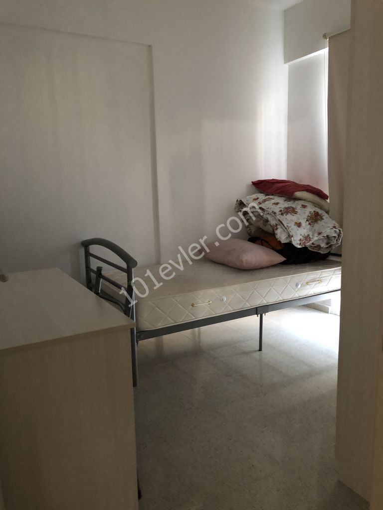 Yenikent ‘de 2 +1 eşyalı kiralık daire 