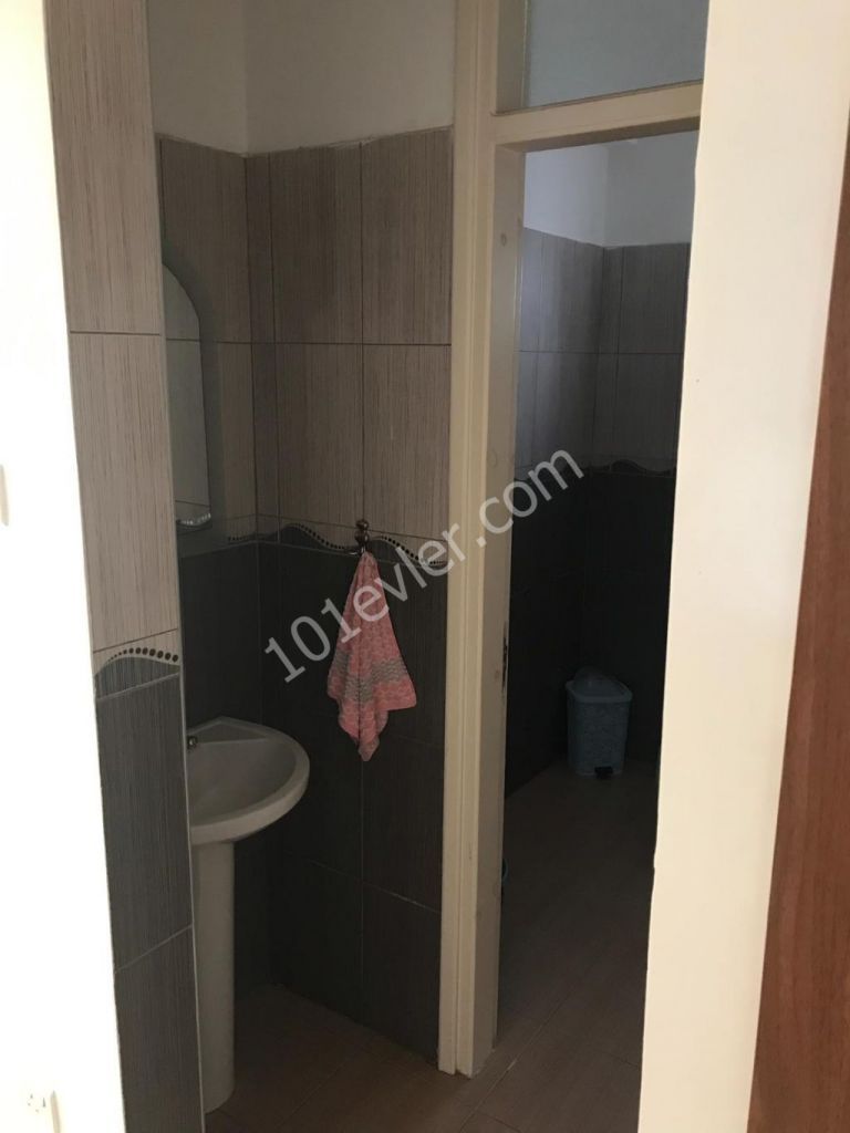 Gönyeli merkez de 3+1 full eşyalı kiralık daire 