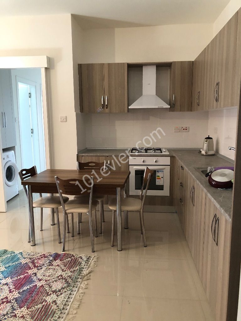 Gönyeli de full eşyalı 2+1 kiralık daire 