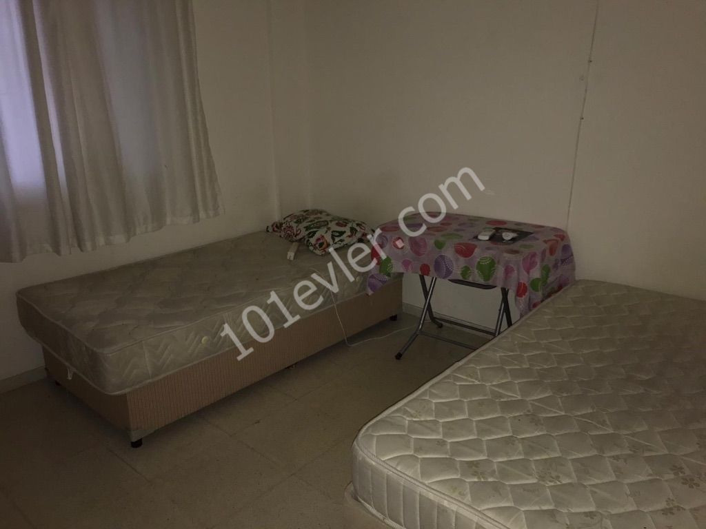 Penthouse To Rent in Girne Merkez, Kyrenia