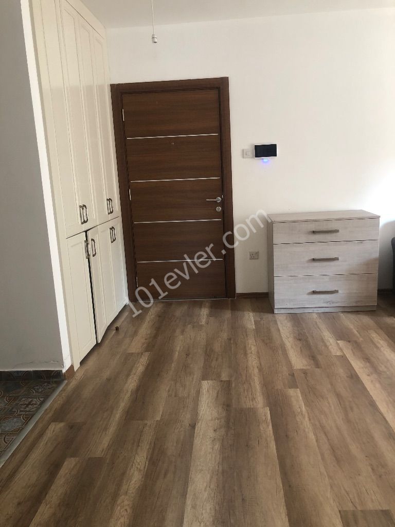 Girne Merkez’de Emtan Concept’te merkezinde 2 + 1 full eşyalı daire