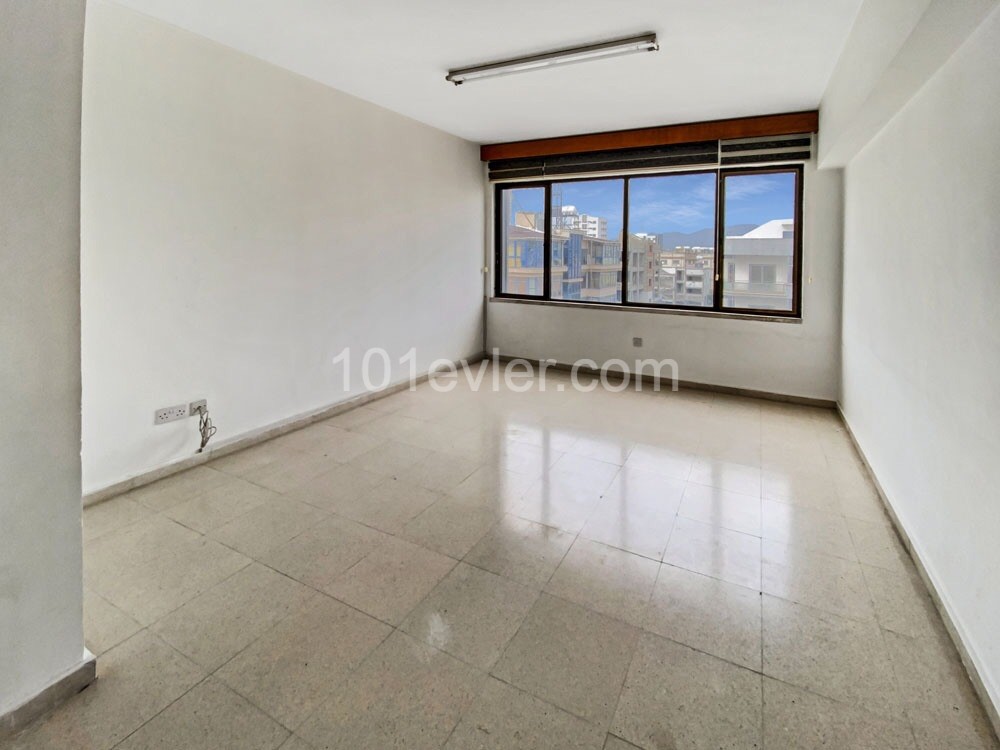 Business To Rent in Yenişehir, Nicosia