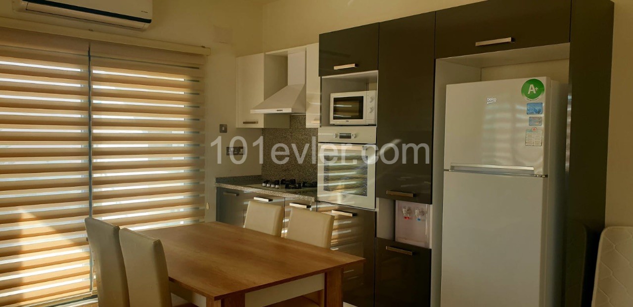 2+1 fully furnished double bathroom apartment with barbecue in Gönyeli
