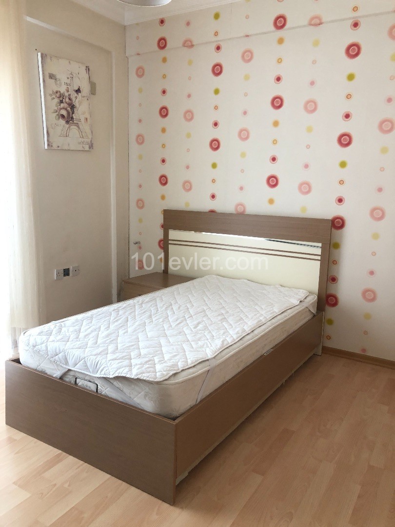 Ortaköyde lüks 3 + 1 full eşyalı daire