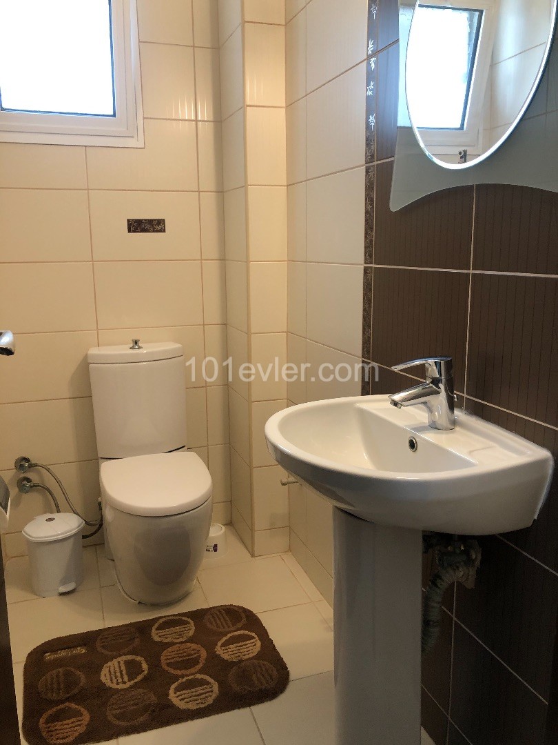 Ortaköyde lüks 3 + 1 full eşyalı daire