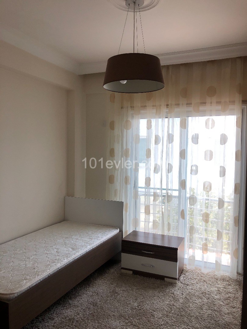 Ortaköyde lüks 3 + 1 full eşyalı daire