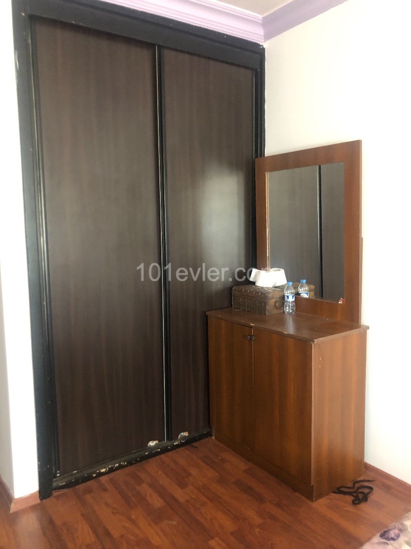 3 + 1 furnished apartment with fireplace for sale in Metehan district ** 