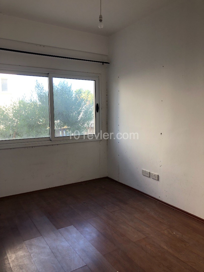 Flat For Sale in Küçük Kaymaklı, Nicosia