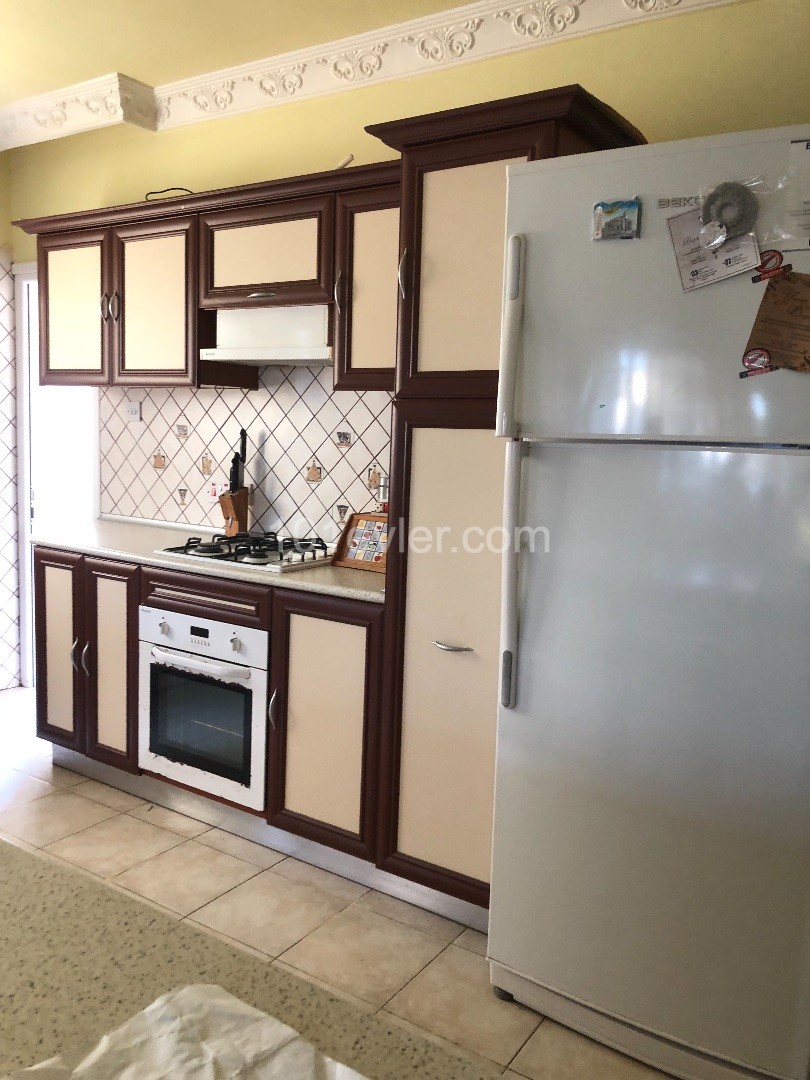 3 + 1 Fully furnished apartment for rent in Kizilbaş district ** 