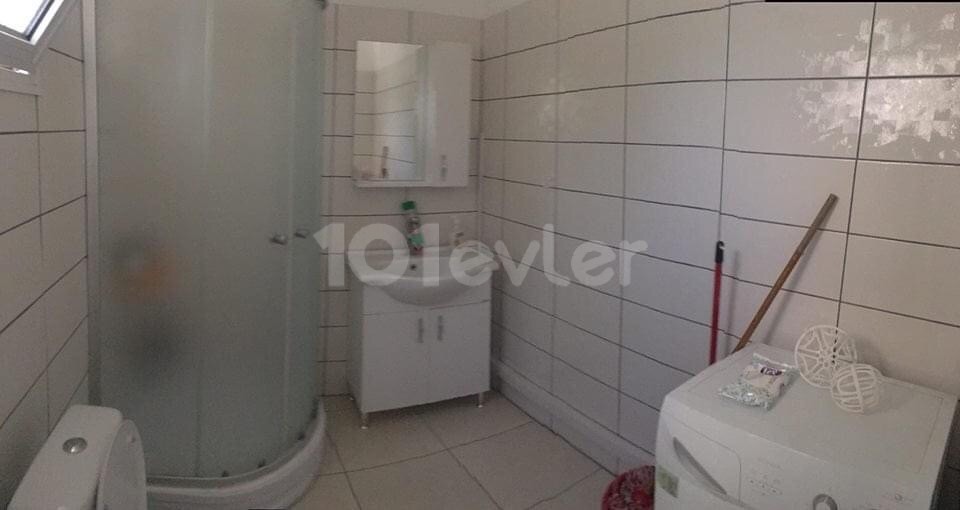 Gönyeli’de 1 + 1 bayan öğrenciye kiralık daire