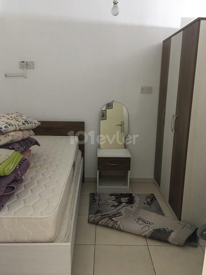 Gönyeli’de 1 + 1 bayan öğrenciye kiralık daire