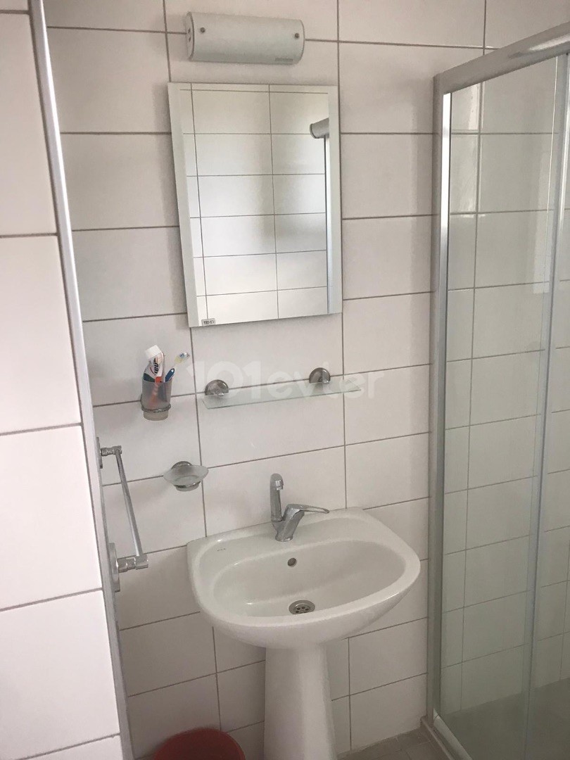 Gönyeli merkez de full eşyalı 2+1 kiralık