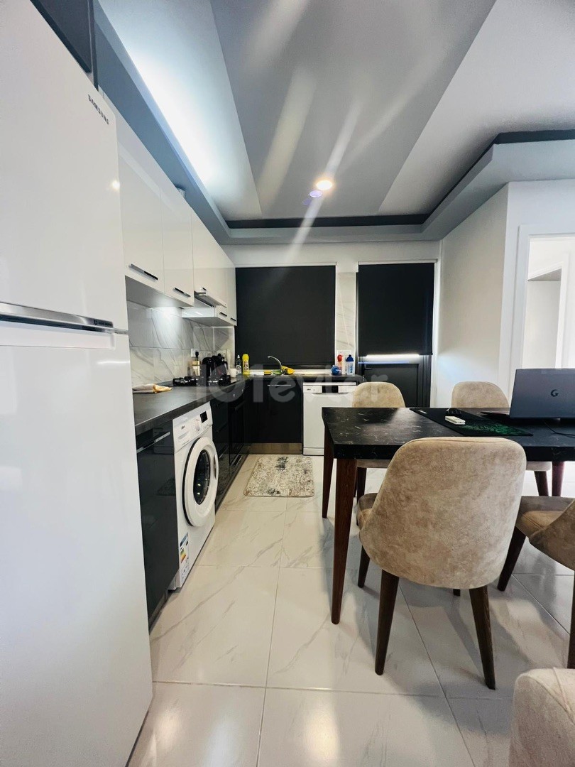 2 + 1 super luxury rental apartment in Küçük kaymaklı ** 