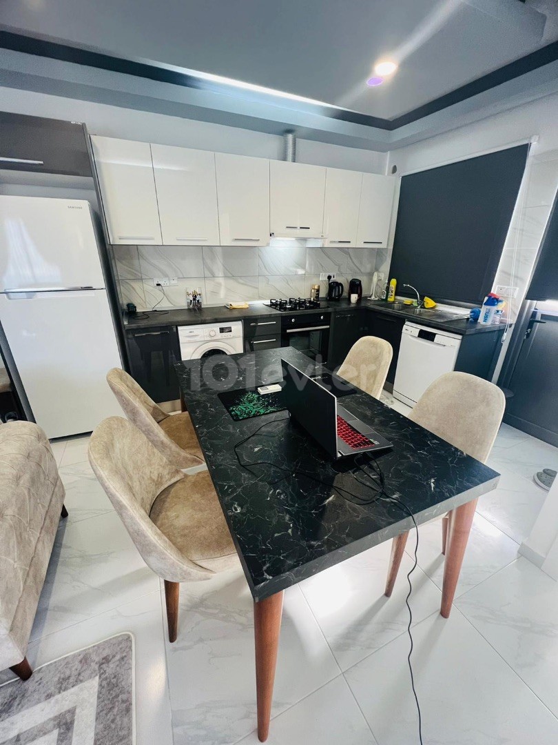 2 + 1 super luxury rental apartment in Küçük kaymaklı ** 