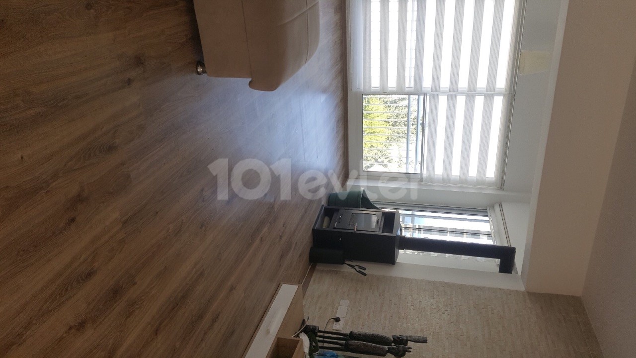 Furnished 2 + 1 apartment for sale in Çatalköy with pool ** 