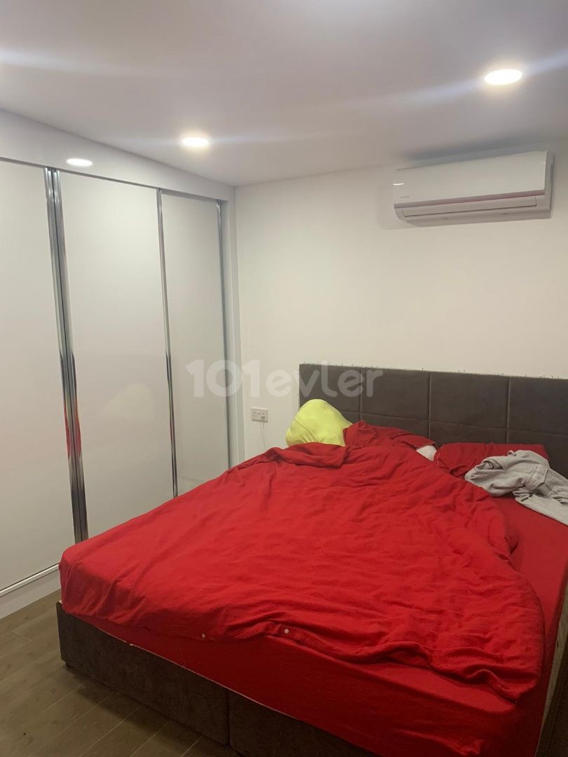 Flat For Sale in Zeytinlik, Kyrenia