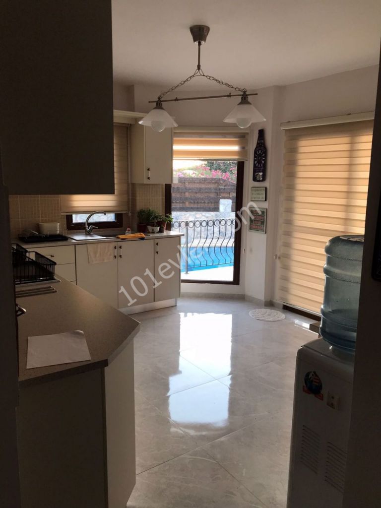 Villa To Rent in Alsancak, Kyrenia