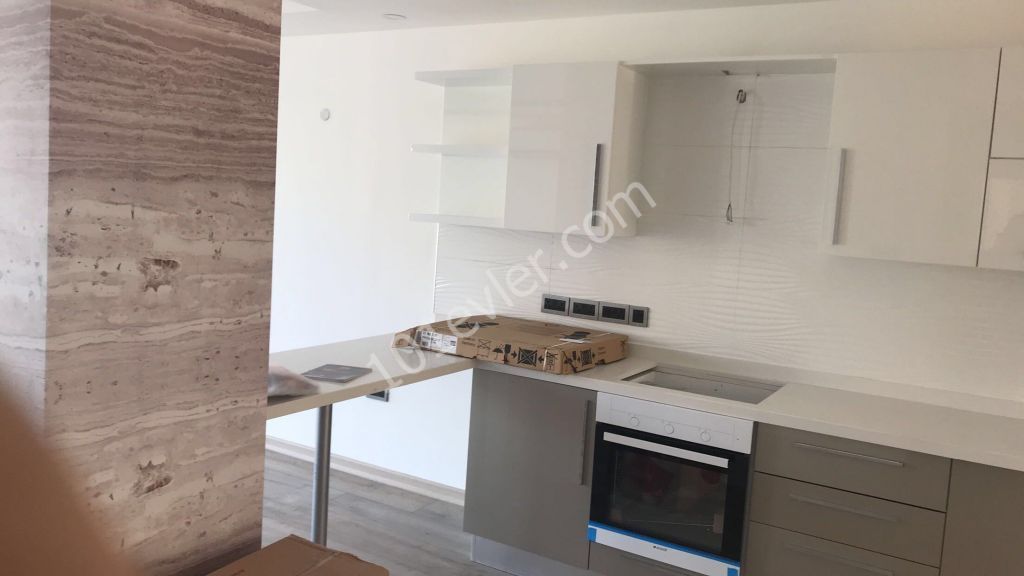 Flat To Rent in Girne Merkez, Kyrenia