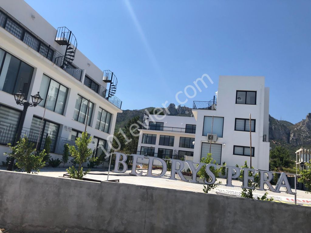 Business To Rent in Yukarı Girne, Kyrenia