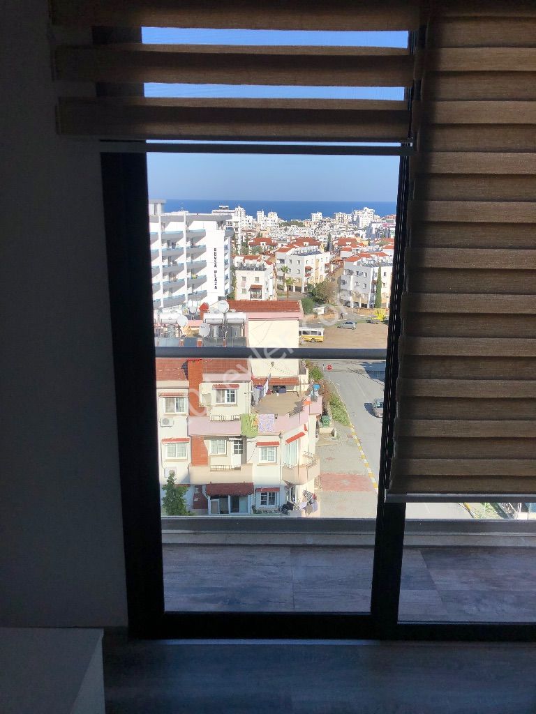 Flat To Rent in Girne Merkez, Kyrenia