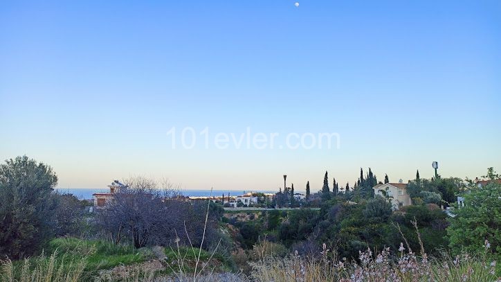 Girne Alsancak kesilmez manzaralı Arsa