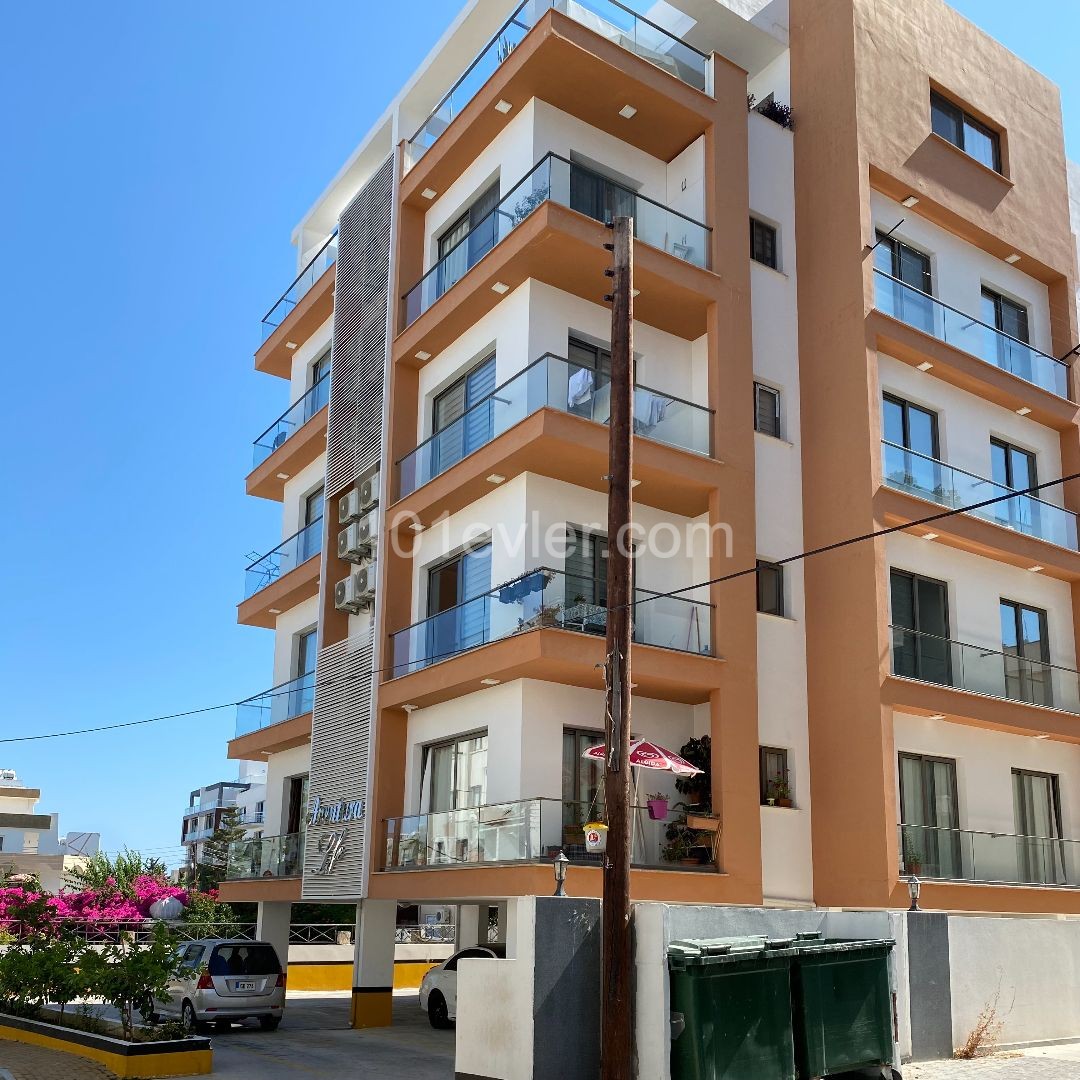 2+1 for sale in the center of Kyrenia ** 