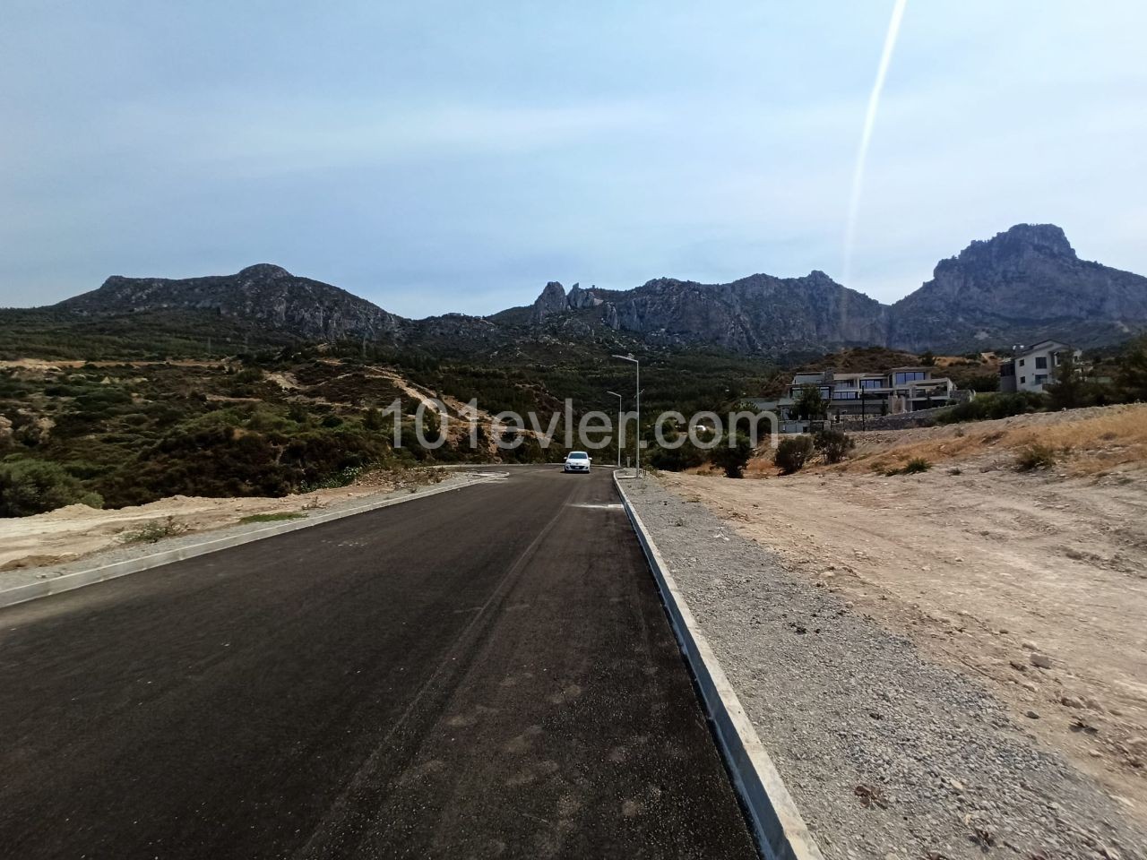 Türkisches Grundstück Mit Meerblick Im Olivenhain Von Kyrenia ** 